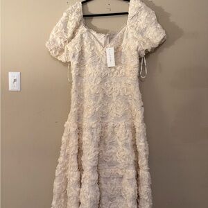 Elegant Cream Maxi Dress